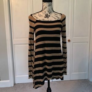 Ella Moss Tunic Top. size xs